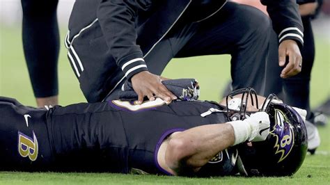 Mark Andrews injury update: Ravens TE suffered cracked fibula, damage ...