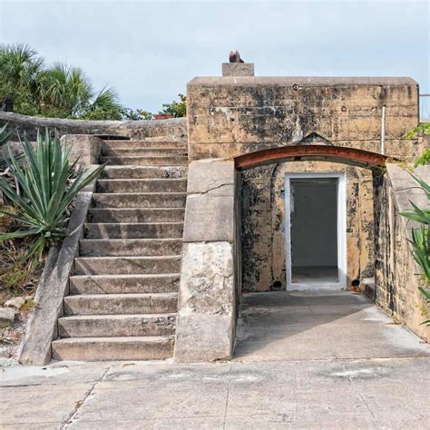 Discover the top 10 abandoned places in Florida: Ghost towns