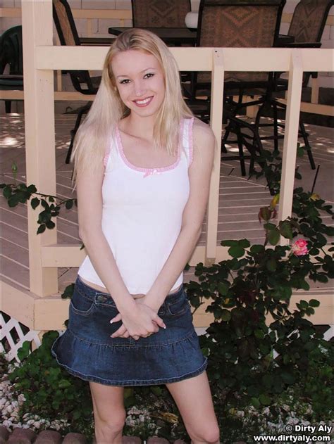 Pictures Of Dirty Aly Getting Nude In The Back Yard Porn Pictures XXX Photos Sex Images