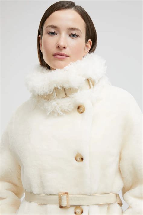 Шуба из овчины SnowQueen_collection 673535003 цены в Москве, купить ...
