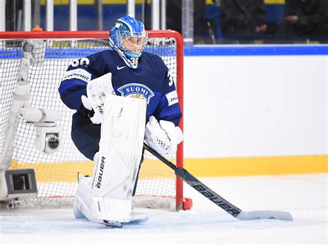 IIHF - Gallery: Finland vs Canada - 2022 IIHF Ice Hockey Women's World ...