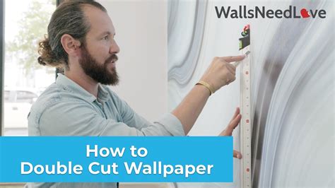 How To Double Cut Wallpaper And Avoid Overlaps And Seams Youtube