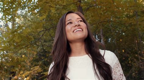 9 Women Gather Lift Voices To Sing ‘amazing Grace Viewed By 58 Million