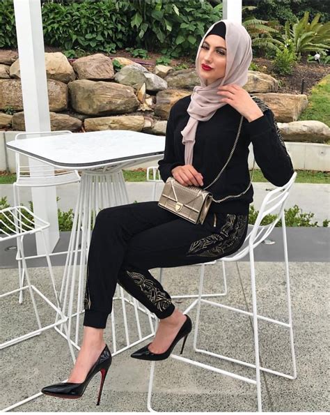 All Black Outfit And Loubotin Heels For Beautiful Muslima Arab Girls