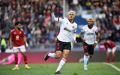 Pedro manda recado à torcida do Flamengo após conquista do terceiro