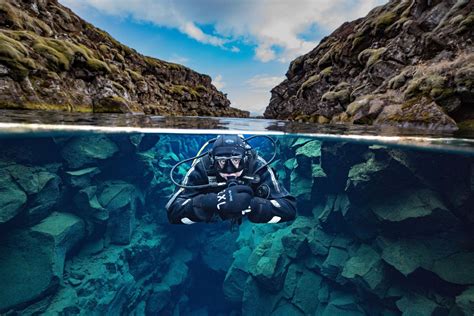 Diving Silfra Day Tour In Iceland Dive Silfra With Diveis