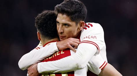 Edson Lvarez Y Jorge S Nchez Destacan En La Goleada Del Ajax Sobre El