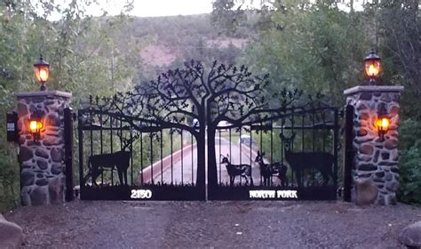 Decorative Driveway Gates Made For You - Free Nationwide Shipping!