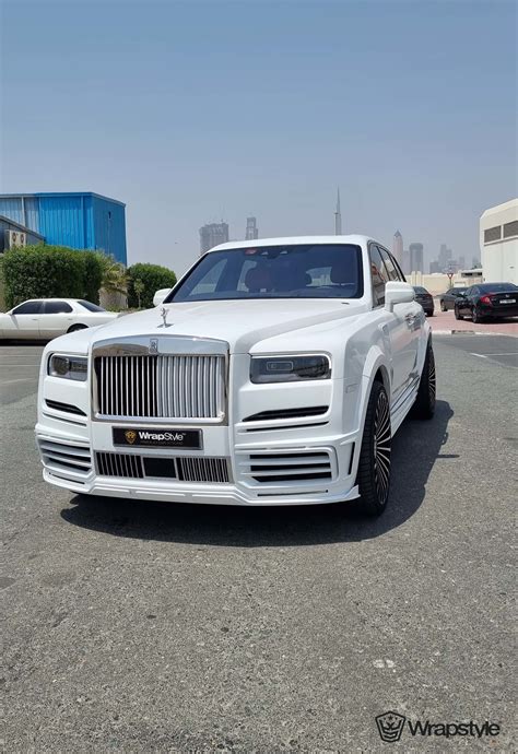 Rolls-Royce Cullinan - White Wrap | WrapStyle