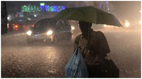 Weather Update Imd Predicts Heavy Rains In Tamil Nadu Kerala Severe