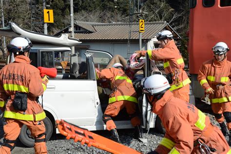 2017年度 津山地区で列車事故対応訓練を実施しました：jr西日本