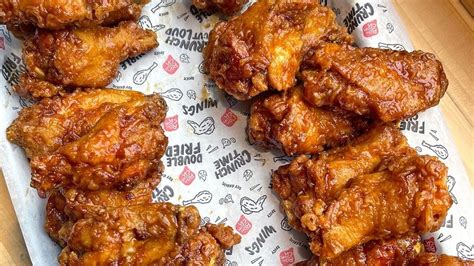 13 Popular Chicken Wing Chains Ranked Worst To Best