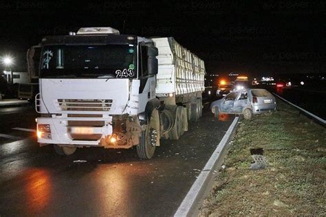 Motorista Sinais De Embriaguez Dirige Na Contram O E Colide