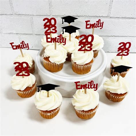 15 ý tưởng cake decorations graduation cho bữa tiệc tốt nghiệp