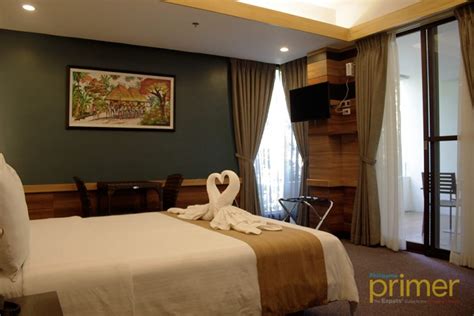 grand sierra pines baguio  imagine  city  pines philippine primer