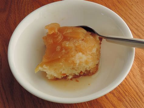 Maman Mélanie cuisine gâteau renversé aux pommes à l érable