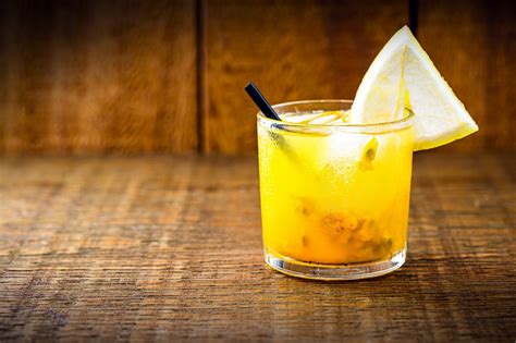 Passion Fruit Caipiroska Mixem