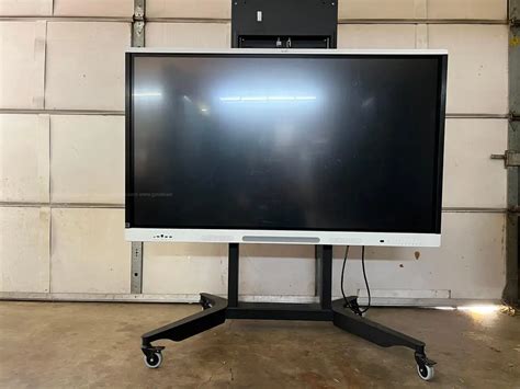 Smart Board Mx065 V3 Pro Series Interactive Display With Stand