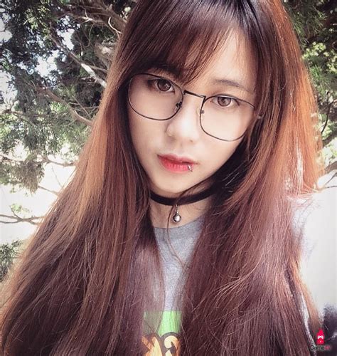 Những hot girl streamer game Việt Nam xinh hết phần người khác