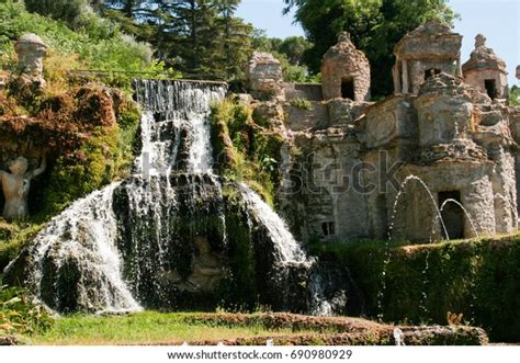 Beautiful Fountains Parks Tivoli Italy Stock Photo (Edit Now) 690980929