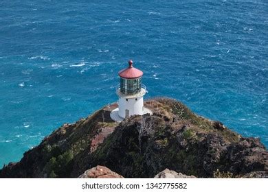 Makapuu Lighthouse: Over 452 Royalty-Free Licensable Stock Photos ...