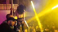 出演女優男優 Nude in Public ポルノビデオ xHamster