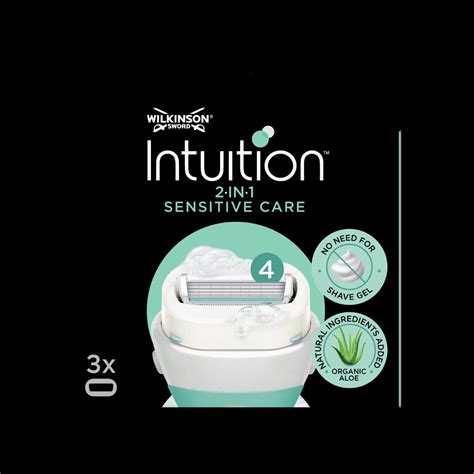 Wilkinson Sword Intuition 2 in 1 Sensitive Care 4 pengével ellátott