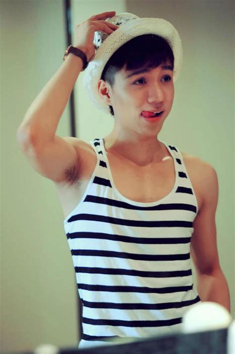 HOT BOY Khám phá quá khứ HÃI HÙNG của 3 hot boy dao kéo