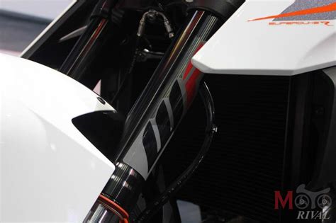 พาชม The Beast ราชา Naked กบ KTM 1290 Super Duke R MY17 โฉมลาสด กบคาตว 1 375 ลาน