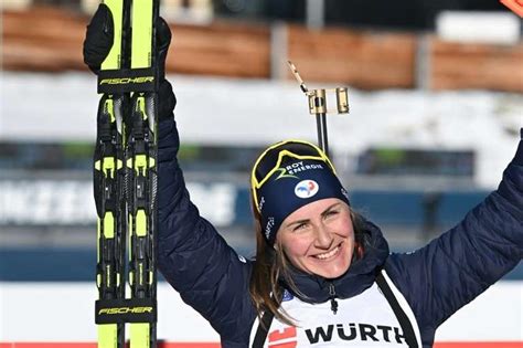 Biathlon Braisaz Bouchet Remporte La Poursuite Devant Simon La