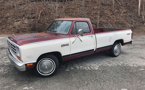 010323 1984 Dodge D150 Royal Se Prospector 1 Barn Finds