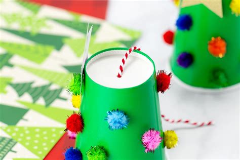 Paper Cup Christmas Tree - Fireflies and Mud Pies