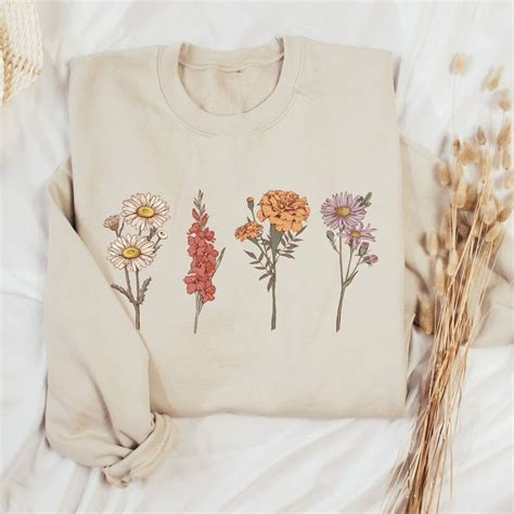 Custom Birth Month Sweatshirt Birth Flower Sweater Birth Flower Shirt