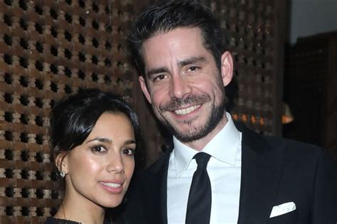 Emmerdales Fiona Wade Announces Engagement To Co Star Simon