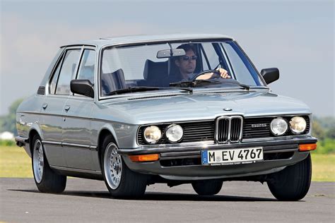 BMW 520 - 🚗 car technical specifications