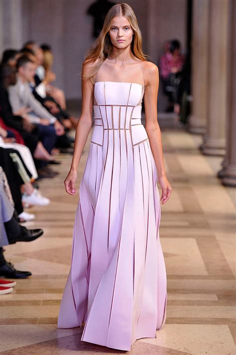 Carolina Herrera Spring Summer Collection Fashion Trendsetter