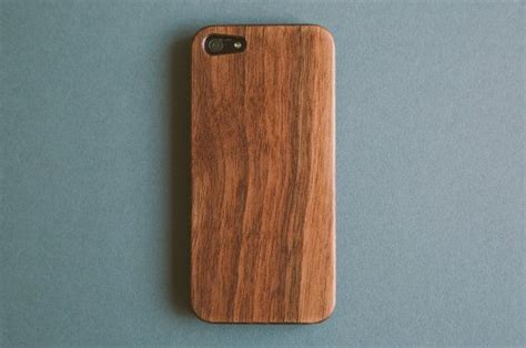 Real Wood IPhone Case Walnut