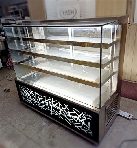 Yash Ss Glass Restaurant Display Counter Mm At Rs Piece In