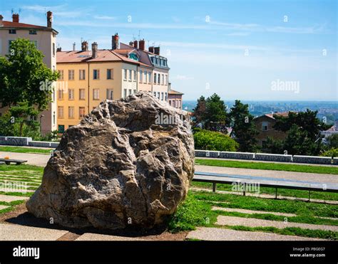 La Croix Rousse Lyon Hi Res Stock Photography And Images Alamy