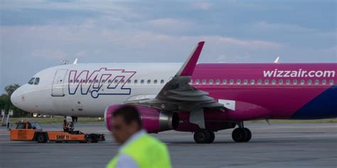 Boardingpass Wizz Air renunță la cinci zboruri din România în 2023