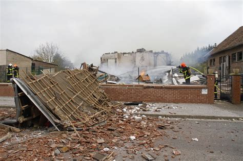 Mis à jour Agenville Explosion d une maison un corps retrouvé