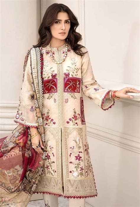 Pin By Tahira Masood On Ayeza Khan Pakistani Dress Design