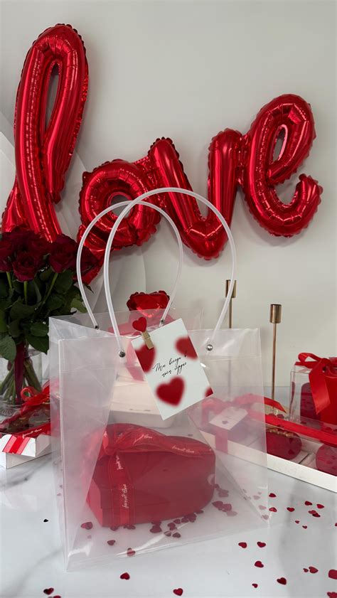 ТОРТЫ | БЕНТО | МОТИ | СВАДЕБНЫЕ | КОЛОМНА | Самый романтичный праздник ...