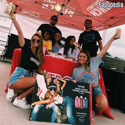 Madeline Nude OnlyFans Leaks Photo Fapopedia