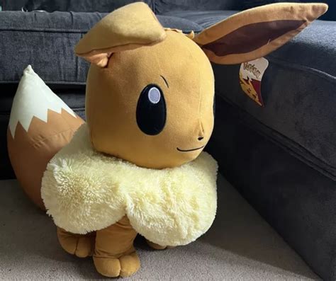 EXTRA LARGE 50CM Pokémon Eevee Plush Toy Soft Cuddly Collectible