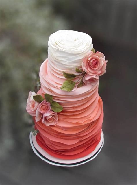 6 Ruffle Wedding Cake Ideas We’re Totally Obsessed With