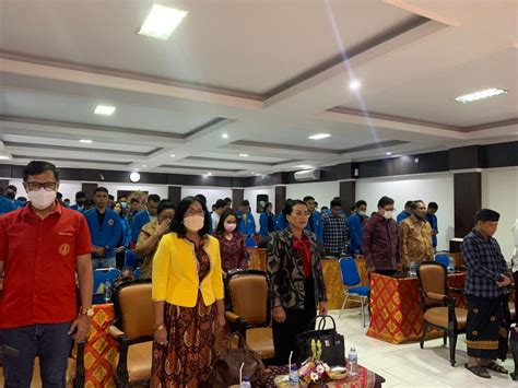 Seminar Dan Pembukaan Praktik Peradilan Semu Fakultas Hukum Dwijendra