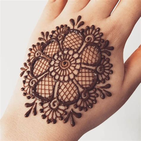 Gol Tikki Mehndi Designs For Back Hand Images Gol Tikki Mehndi Easy