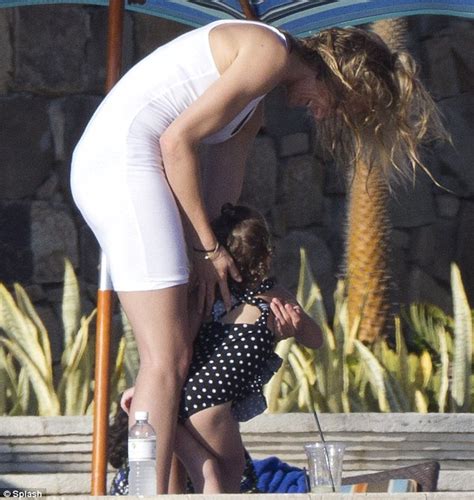 Cameron Diaz Flashes Her Bottom In Skimpy Bikini In Mexico Daily Mail Online