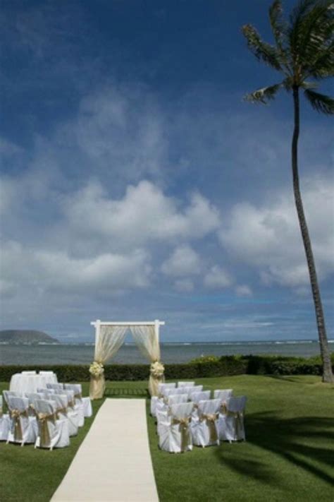 The Kahala Hotel & Resort Weddings Get Prices for Wedding Venues | Kahala hotel, Resort, Kahala